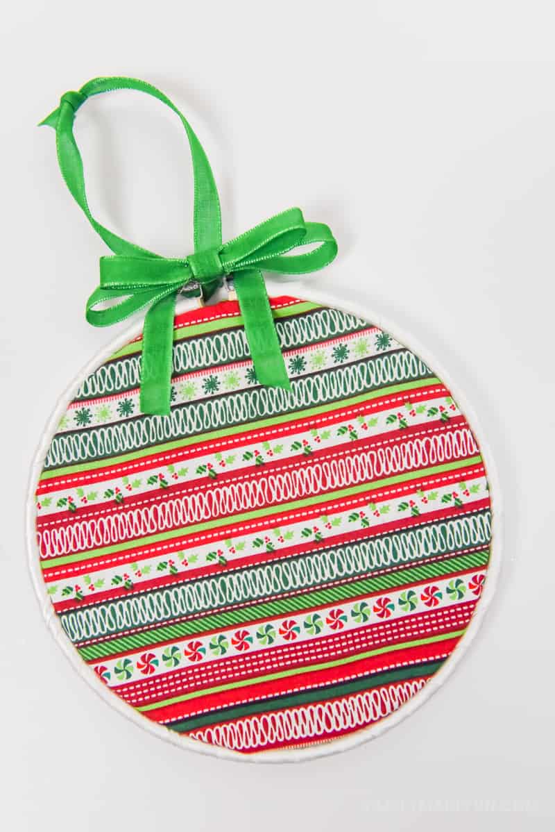 Christmas Crafts | Christmas Decor | Fabric Ornaments | DIY Christmas Ornaments