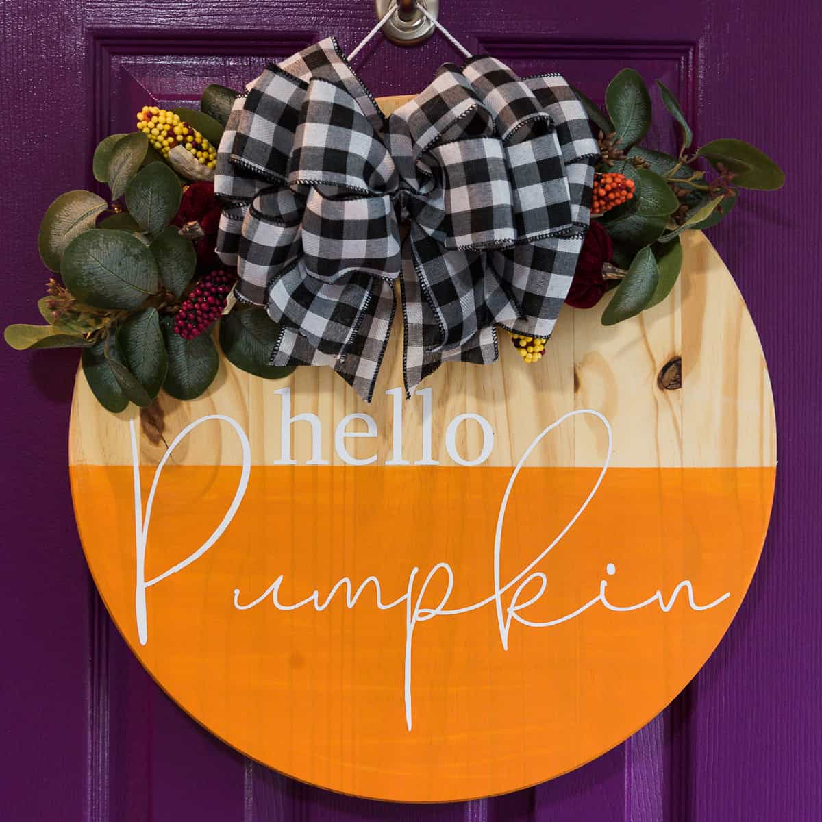 Easy Hello Pumpkin Round Door Hanger with Removable Bow